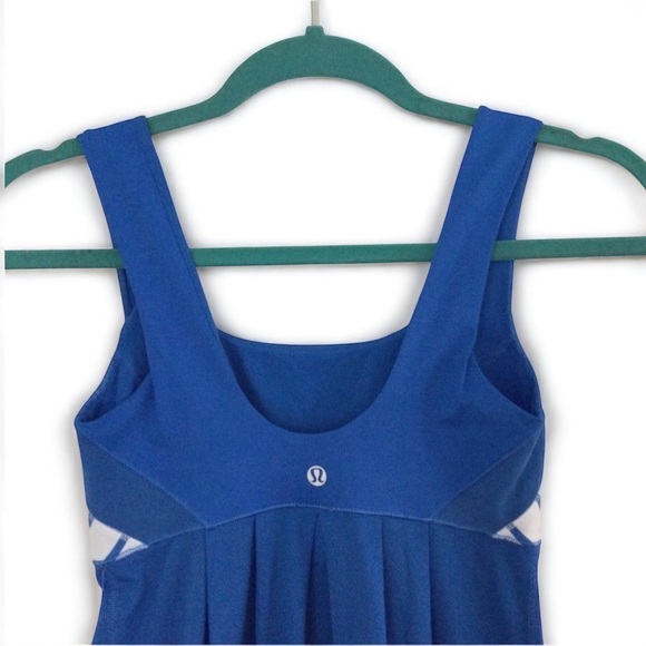 LULULEMON ATHLETICA Elevate Tank Top – Blue/White Stripes – Size 2 / XS – NWT - Picture 7 of 12